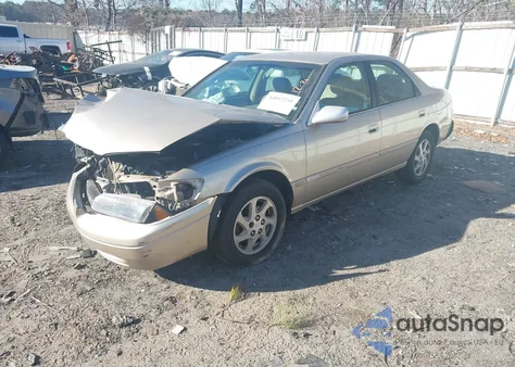 1998 Toyota Camry Le V6 z USA, uszkodzony, nr VIN JT2BF22K0W0117662